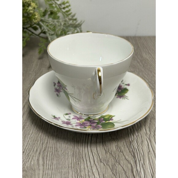 Vintage Regency English Bone China Teacup & Saucer Purple Flowers Gold Trim - Picture 3 of 8